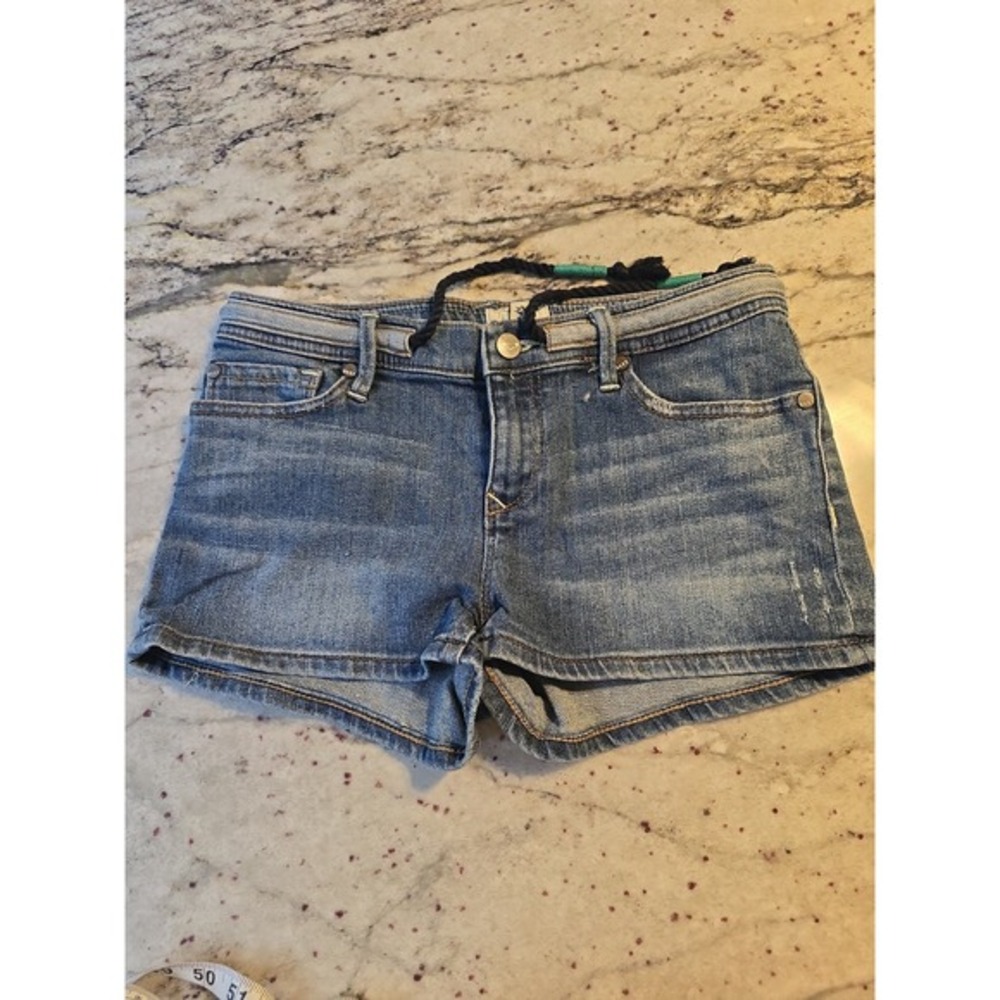 Roxy juinor fit shorties slightly distressed‎ 5/27